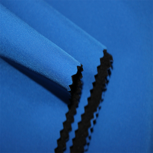 Vải Softshell Không Thấm Nước 100% Polyester Polar Fleece + Trung Breathable PU - Product Image 2