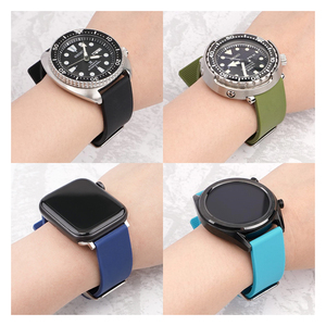 En Stock Bracelets de <span class=keywords><strong>Montre</strong></span> Sport en <span class=keywords><strong>Silicone</strong></span> Multi-Couleurs pour Hommes Femmes <span class=keywords><strong>Seiko</strong></span> <span class=keywords><strong>22mm</strong></span>, <span class=keywords><strong>Bracelet</strong></span> de <span class=keywords><strong>Montre</strong></span> Connectée pour Samsung S3 - Product Image 3