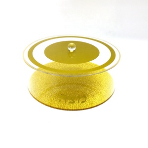 Jewish Lucite <span class=keywords><strong>Matza</strong></span> Box Récipient rond en acrylique doré pour le stockage des aliments - Product Image 1