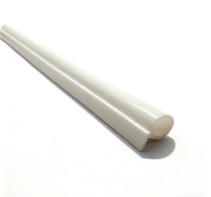 Bande d'étanchéité longue en PVC blanc moderne, étanche à l'humidité et insonorisée pour les salles de bain et les portes en bois, certifiée SGS, garantie 5 ans - Product Image 1