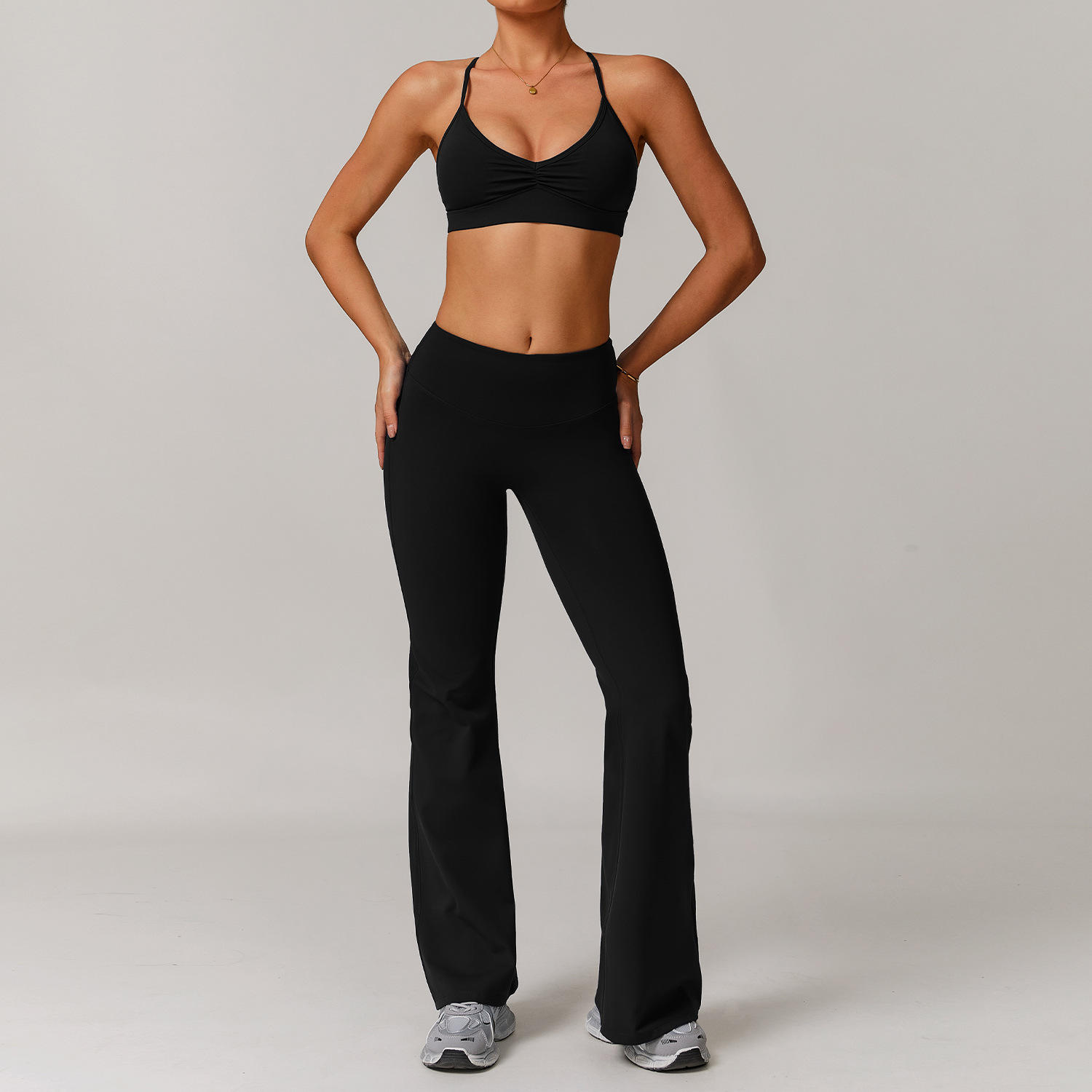 9172 Soutien-gorge 9172 Pantalon évasé haut noir