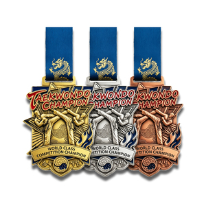 Médailles personnalisées spéciales 3D et 2D avec logo, médailles commémoratives sportives, médailles de <span class=keywords><strong>victoire</strong></span> en karaté, médailles d'arts martiaux en or et en argent - Product Image 2
