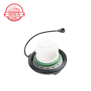 Pièces automobiles <span class=keywords><strong>Bouchon</strong></span> de réservoir de carburant pour <span class=keywords><strong>Ford</strong></span> Focus 6G919030AA 6G919030AD 4451514 3M5A9030DD 3M5A9030DA 1526251 1406358 1377564 - Product Image 1