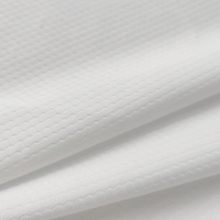 Couleur blanche 100% polyester football impression numérique personnalisée vêtements de sport tissu industriel en nid d'abeille
