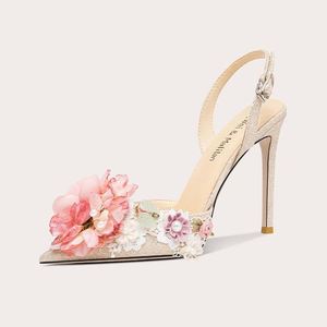 Chaussures à talons hauts pour femmes Lily Wei, bout pointu avec design floral 3D, élégantes chaussures à talons aiguilles pour les soirées, chaussures de haute qualité pour femmes - Product Image 1