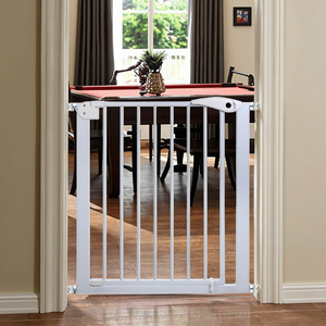 Nouvelle barrière de sécurité pour bébé de conception simple pour les escaliers et les portes Portes en métal pour animaux de compagnie et chiens avec barrière Caractéristiques Porte en métal - Product Image 2