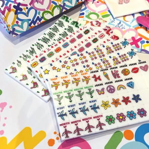 Jeu de Mahjong Américain en Plastique de Luxe, Motif Arc-en-ciel Pop Art Coloré avec Étoiles et Avions, pour Soirées de Jeu en Intérieur - Product Image 5