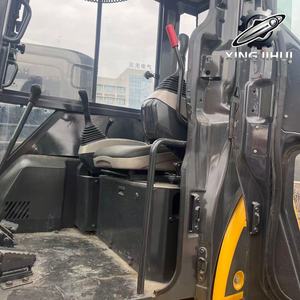 Excavadora usada Komatsu PC40 de 4 toneladas, marca japonesa, con motor Cummins, excavadora de segunda mano, pequeña, de cadenas, procedente de Japón. - Product Image 3