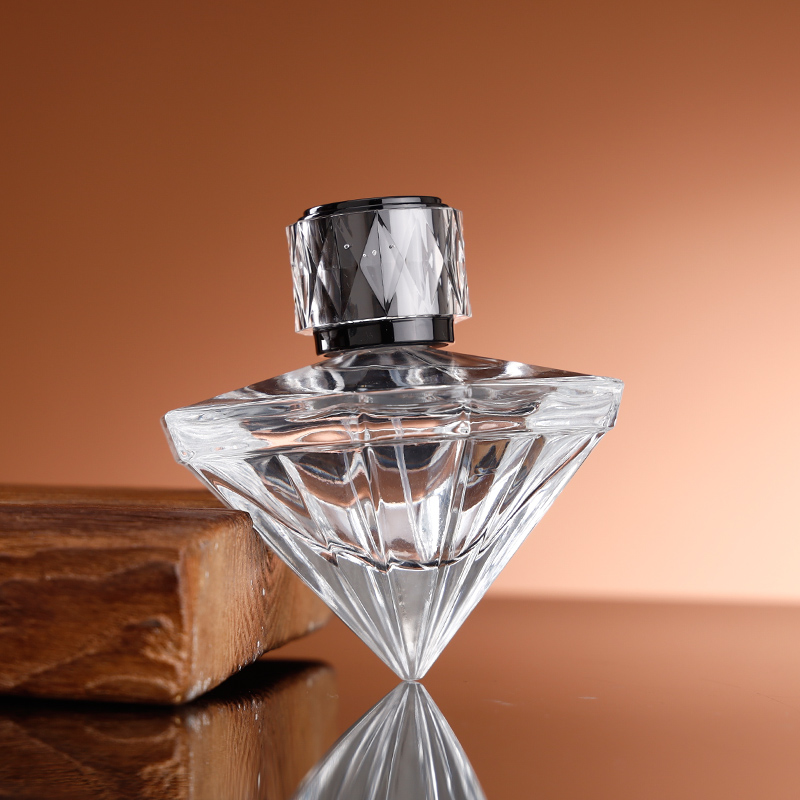 Diamond Shape Perfume Bottle 70ml Luxury Design Glass