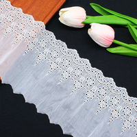 Vente chaude 11.5cm coton broderie dentelle pour vêtements pour femmes Textile de maison élégant français dentelle dentelle fleur chaussures sacs