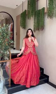 Most Selling Designer Lehenga Choli with <b>Shrug</b> <b>for</b> <b>Women</b> Ethnic Fusion Wear <b>for</b> Wedding Festival Party Available <b>For</b> Sale - Product Image 6