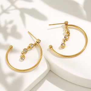 Pendientes de Aro Abierto con Cadena de Circonitas, Acero Inoxidable, Chapado al Vacío en Oro de 14K, Joyería con Cristales Grandes Colgantes - Product Image 1