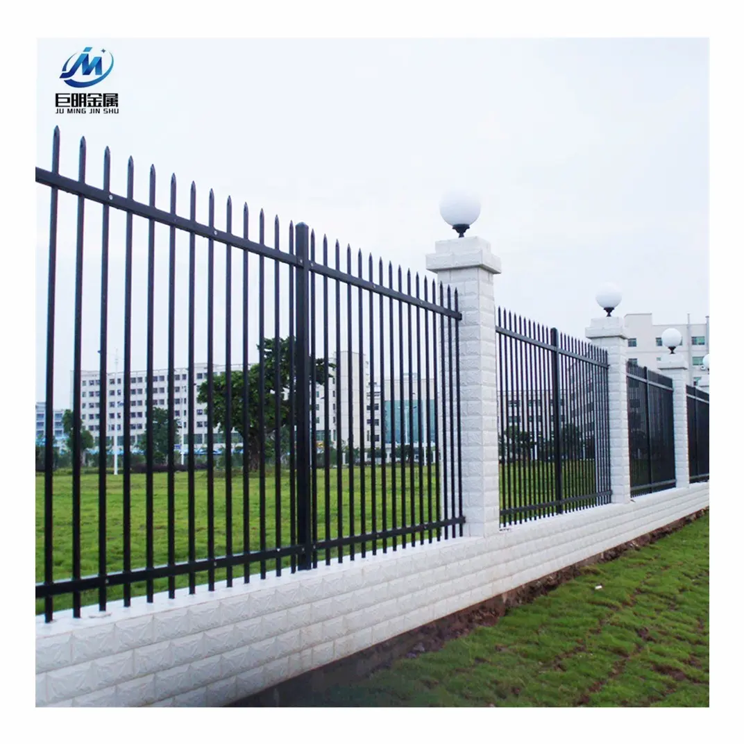 Pannelli di recinzione in acciaio metallico con cima a lancia economica da 6 piedi e 8 piedi/recinzione ornamentale in ferro battuto