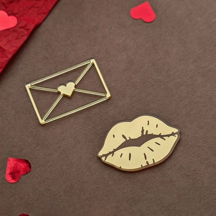 Envelope+Label Lips 2-piece Set (approximately 4.5cm wide)