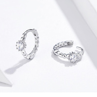 S925 Sterling Zilveren Diamant Stud Oorbellen Vrouw Eenvoudig Temperament Geplatineerde Joker Ring Groothandel Bse194 Fruitvormig