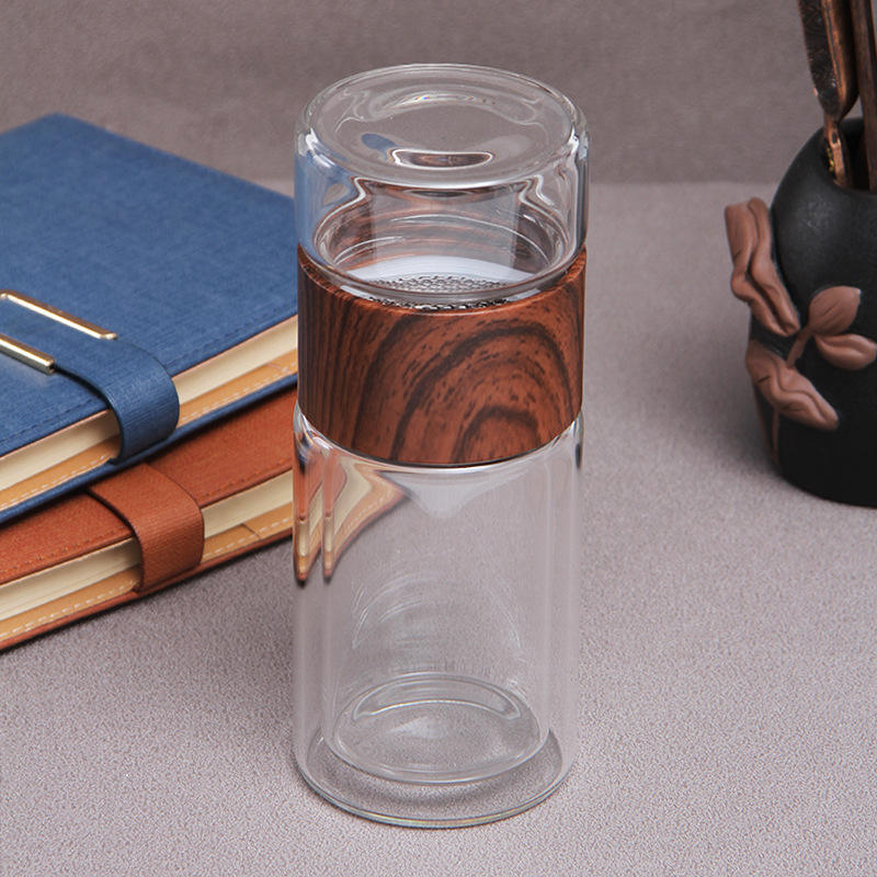 Support customization Tea separation cup tea cup high borosilicate double layer glass water bottle