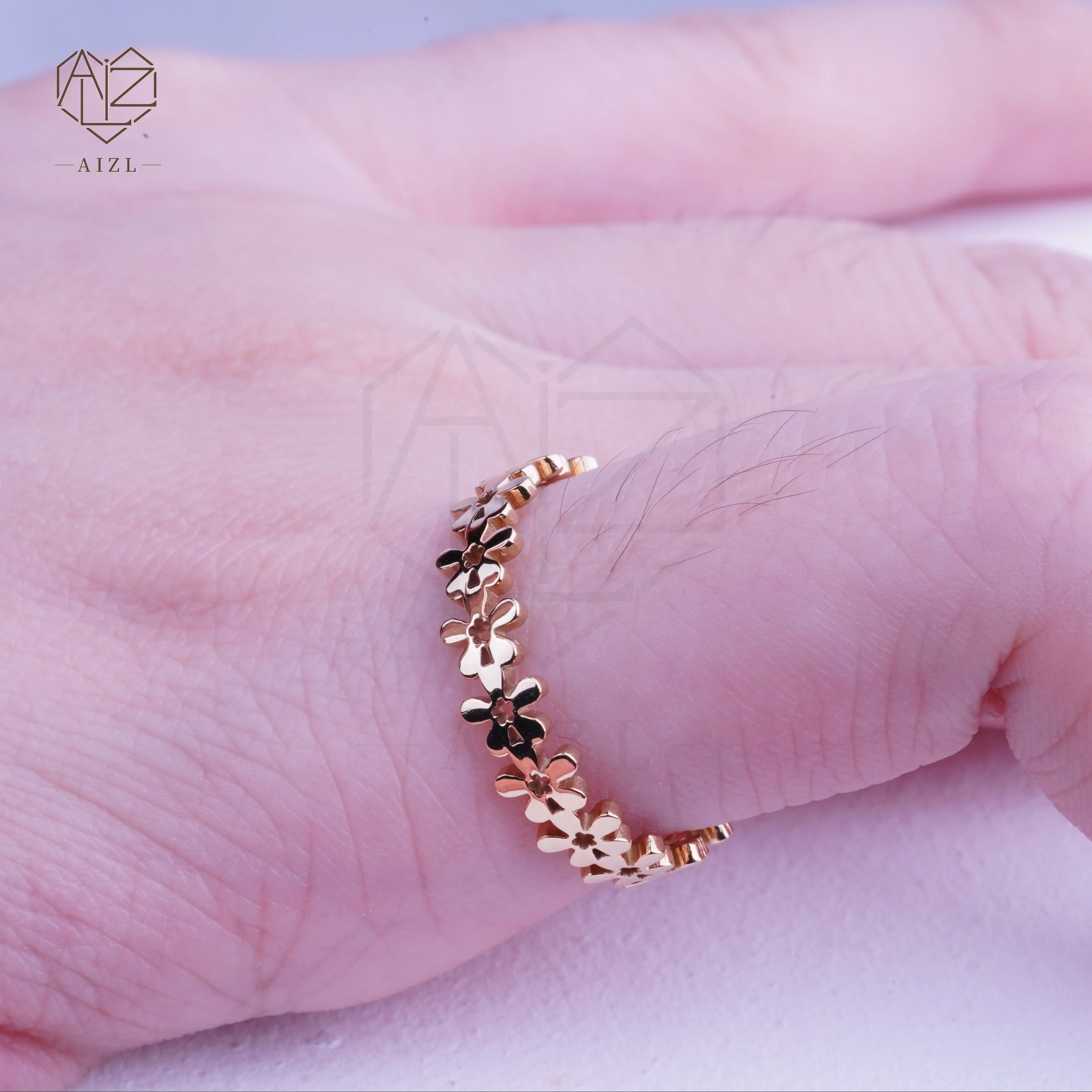 AIZL Wholesale Custom Logo Women's 18k Gold Plated Stainless Steel Jewelry Dainty Oval Signet Birth Flower Ring