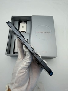 Venta al por Mayor de Teléfonos Móviles HONOR Magic8 Usados, Desbloqueados, 99% Nuevos, Tipo-C, Batería de Larga Duración, 5G, Originales de Segunda Mano - Product Image 2