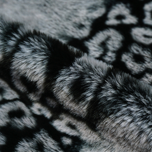 2022 Mới Đến 100% Poly 800G Tùy Chỉnh Chiều Rộng Xả In Ấn Nặng Giả Thỏ Lông Thú Sang Trọng Vải Cho May Mặc \ Dệt May Nhà \ Đồ Chơi - Product Image 5