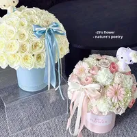 Vente en gros Boîte à fleurs seau à deux câlins Arrangement floral d'art floral Fleurs fraîches Ensemble peau mate pour boutique de fleurs