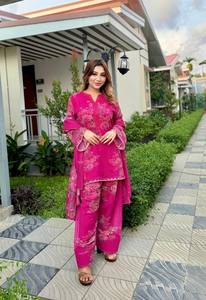 <b>Presenting</b> New Designer Collection In Pure Faux Georgette Top-Bottom And Dupatta Set Fully Stitched Ready To Wear - Product Image 5
