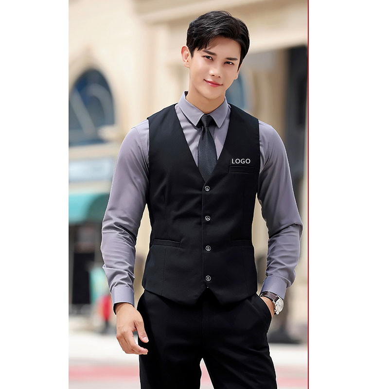 Maglia grigia a maniche lunghe + gilet