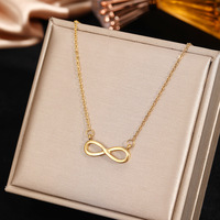 Collier pendentif en acier inoxydable avec symbole de l'infini (figure 8) le plus vendu pour femme - Chaîne de clavicule simple et élégante - Vente en gros de bijoux