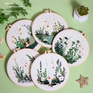 Kit de <span class=keywords><strong>bordado</strong></span> de plantas y peces pequeños <span class=keywords><strong>para</strong></span> <span class=keywords><strong>principiantes</strong></span>, incluye hilos de aro de tela bordada <span class=keywords><strong>para</strong></span> amantes de la artesaní<span class=keywords><strong>a</strong></span>, puntada <span class=keywords><strong>a</strong></span> <span class=keywords><strong>mano</strong></span> - Product Image 1