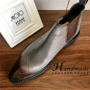 Botas de nuevo estilo para hombre - botas Chelsea de cuero genuino de vaca de primera calidad con diseño grabado a la moda, punta puntiaguda y suela gruesa - Product Image 3