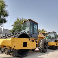 Compacteur à roues SR12-5 de 12 tonnes pour le compactage intensif du sol
