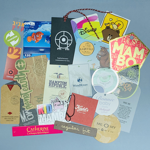 Etiqueta de impresión personalizada de lujo para ropa, impresión Offset, tarjeta de papel reciclada, diseño de moda en relieve, etiquetas de marca UV, promoción de tarjeta de regalo - Product Image 6