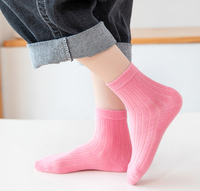 Chaussettes Enfants en Coton Côte Unies Colorées et Tendance, Meilleures Ventes, Personnalisées, Vente en Gros