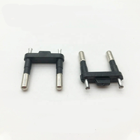 Prise d'alimentation brésilienne à 2 broches avec tête en cuivre et queue en aluminium / Cadre intérieur pour prise européenne