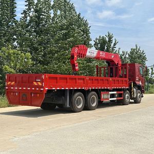Camion grue Dongfeng Chenglong 8x4 avec grue hydraulique à flèche droite de 14/16 tonnes, moteur Weichai, pompe - Product Image 6
