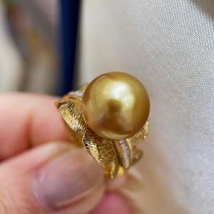 Manufacturer Wholesales Natural Gold Bead Rings 12-13mm Round and Slightly Flawed Light Luxury Noble Touch for Pearl Lovers - Product Image 1