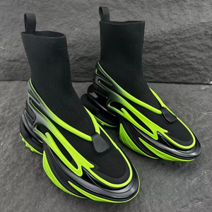 Zapatos de Diseño Modernos de Alta Calidad, Zapatos Deportivos con Suela Gruesa, Zapatos Casuales de Caña Alta para Hombre y Mujer con Suela de Goma para Deportes al Aire Libre - Product Image 1