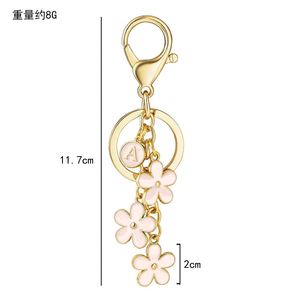 Llavero con Letras del Alfabeto Florales Rosas, Hecho a Mano, 26 Letras, Llavero de Metal, Decoración de Bolsos Linda y Moderna, Regalo - Product Image 2