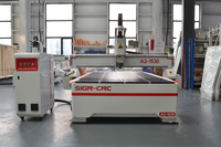 Routeur CNC économique 3 axes avec changeur d'outils MTC, moteur d'engrenage 6KW, broche 1300x2500mm, machine de découpe bois/acrylique/PVC, niveau d'entrée