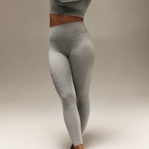 Mallas de moda para mujer, ropa deportiva personalizada con estilo para gimnasio, mallas de Yoga sin costuras de Color rosa, pantalones de patrón sólido de cintura media - Product Image 3