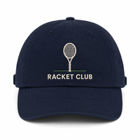 Casquette Dad Cap en coton lavé à marque privée, couronne souple classique, broderie patch tennis, réglable, idéale pour les cadeaux de villégiature, prête à l'emploi pour les détaillants de voyage
