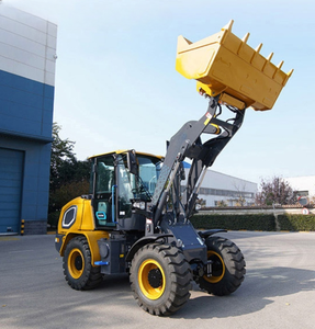 Cargadora de Ruedas Eléctrica XC918EV Nueva, Equipo Compacto con Múltiples Accesorios: Cucharón, Horquilla, Pala para Nieve para Diversas Aplicaciones - Product Image 1