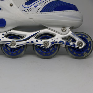 Chaussure de patinage réglable rouleau clignotant taille du rouleau clignotant chaussures de patinage à roulettes fille garçon patins à roues alignées - Product Image 2