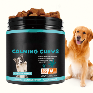 Masticables Calmantes Naturales y Orgánicos para Perros con Aceite de Cáñamo para el Alivio del Estrés y la Ansiedad, 150 Masticables Suaves con Sabor a Pollo para Todas las Razas, Premium - Product Image 1
