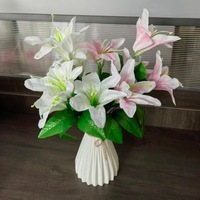 Buket Bunga Lily Simulasi 5 Kepala Bunga Buatan untuk Pernikahan, Fotografi Luar Ruangan, Dekorasi Ruang Tamu, Perlengkapan Pajangan, Stok Tersedia