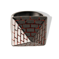 Ventes chaudes, bague en acier inoxydable de haute qualité, pyramide pharaonique égyptienne, plaquée or 18 carats, œil d'Horus, pour hommes