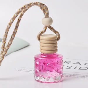 Mini diffuseur de parfum suspendu pour voiture, décoration, huile essentielle, parfum, désodorisant pour voiture avec couvercle en bois - Product Image 4