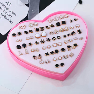 36 Pairs karışık tasarım altın gümüş anti-alerjik kristal plastik yapay saplama küpe - Product Image 5