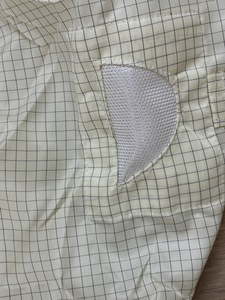 Combinaison de sécurité antistatique en polyester à fibres de carbone multicolores confortable, grille de 5 mm, niveau D de salle blanche, unisexe, vêtements de protection - Product Image 2