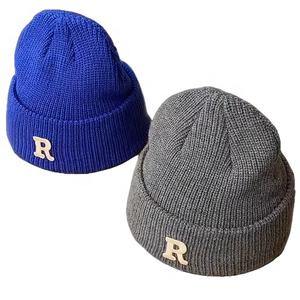 R 레터 비니 유아용 가을 겨울 두꺼운 따뜻한 보닛 단색 울 니트 모자 남녀 공용 트렌디 브랜드 풀오버 모자 - Product Image 5