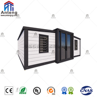 Maison conteneur extensible pour vacances en plein air avec terrasse et auvent, entièrement meublée, préfabriquée, deux chambres, maison d'hôtes familiale
